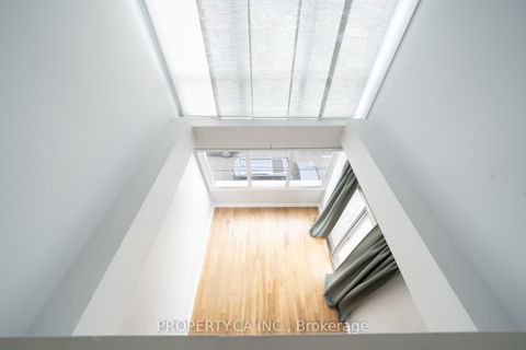 Photo 23 at 2 - 473 Dupont Street, Annex, Toronto