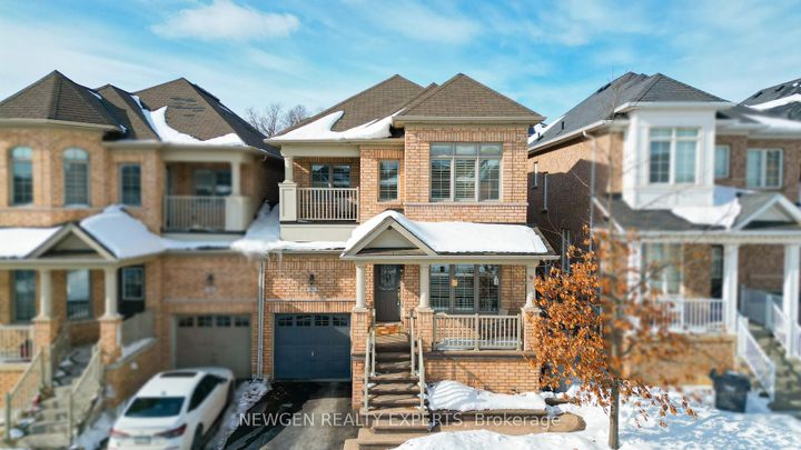 Photo 1 at 38 Bonnie Braes Drive, Credit Valley, Brampton