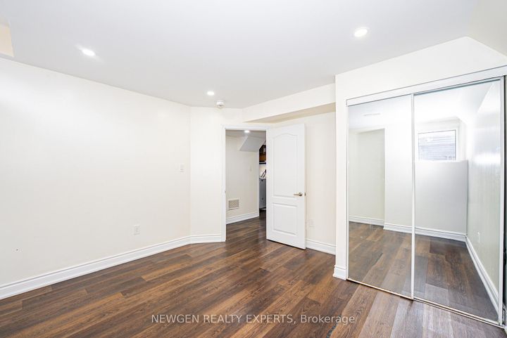 Photo 38 at 38 Bonnie Braes Drive, Credit Valley, Brampton