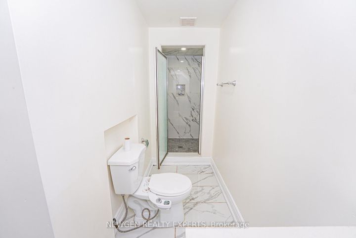 Photo 42 at 38 Bonnie Braes Drive, Credit Valley, Brampton