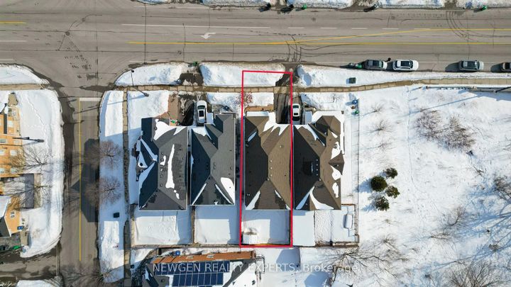 Photo 48 at 38 Bonnie Braes Drive, Credit Valley, Brampton