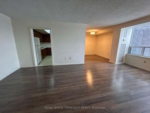 Photo 4 at 2004 - 10 Muirhead Road, Pleasant View, Toronto