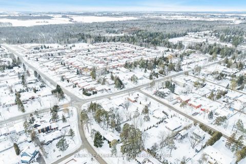 Photo 34 at 2263 25th Side Road, Alcona, Innisfil