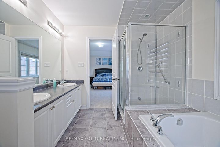 Photo 28 at 27 Brentwick Drive, Credit Valley, Brampton