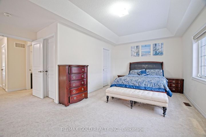Photo 29 at 27 Brentwick Drive, Credit Valley, Brampton
