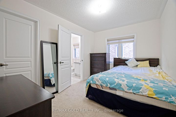 Photo 30 at 27 Brentwick Drive, Credit Valley, Brampton