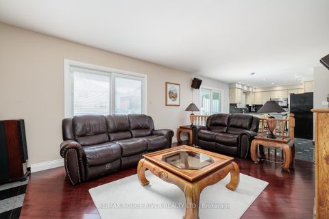 Photo 10 at 1106 Ridge Valley Drive, Pinecrest, Oshawa