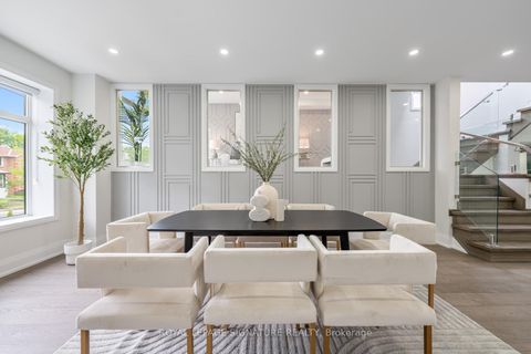 Photo 3 at 17 Trenton Avenue, Lumsden, Toronto