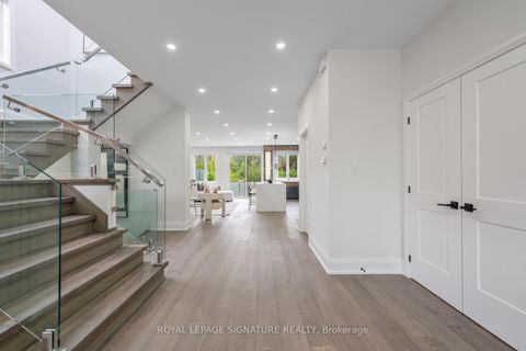 Photo 5 at 17 Trenton Avenue, Lumsden, Toronto