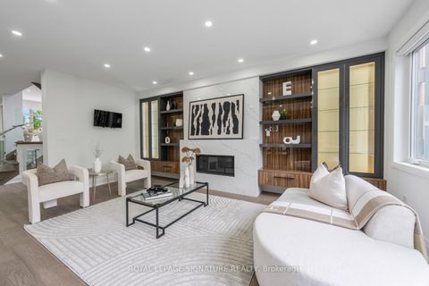 Photo 12 at 17 Trenton Avenue, Lumsden, Toronto