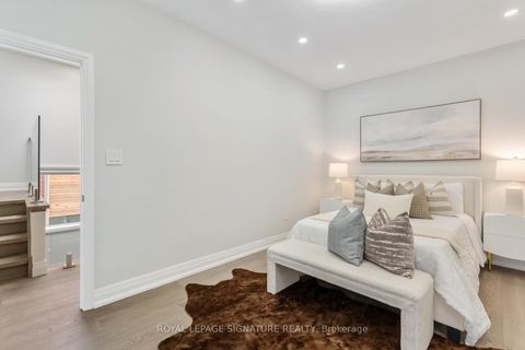 Photo 27 at 17 Trenton Avenue, Lumsden, Toronto