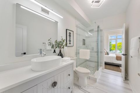 Photo 28 at 17 Trenton Avenue, Lumsden, Toronto