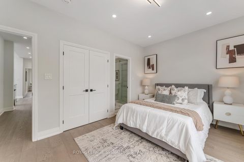 Photo 30 at 17 Trenton Avenue, Lumsden, Toronto