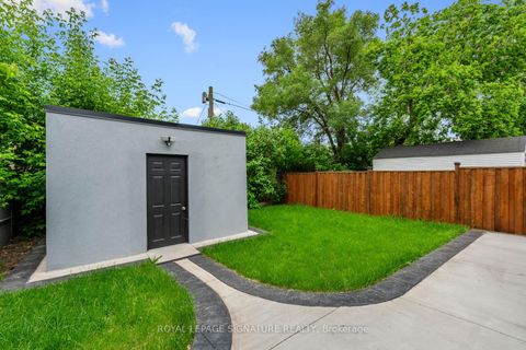 Photo 45 at 17 Trenton Avenue, Lumsden, Toronto