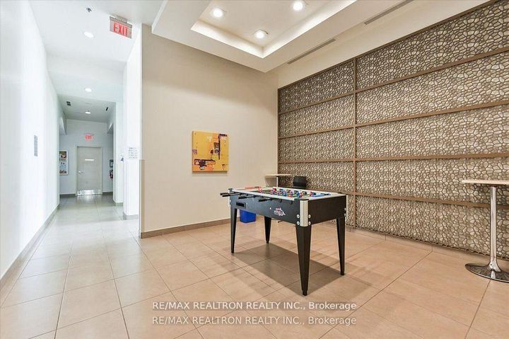 Photo 5 at 1110 - 15 Singer Court, Bayview Village, Toronto