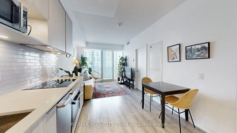 Photo 6 at 2008 - 20 Tubman Avenue, Regent Park, Toronto