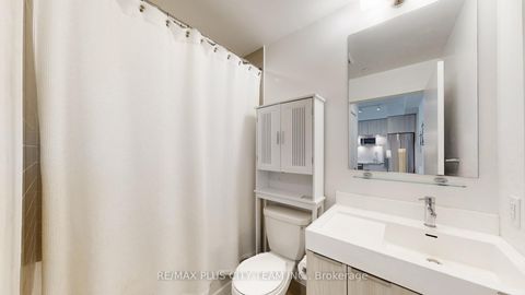 Photo 12 at 2008 - 20 Tubman Avenue, Regent Park, Toronto