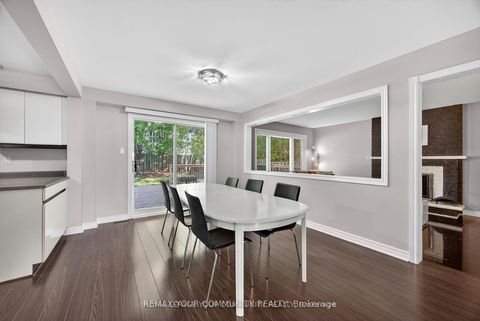 Photo 8 at 684 Exceller Circle, Wyndham, Newmarket