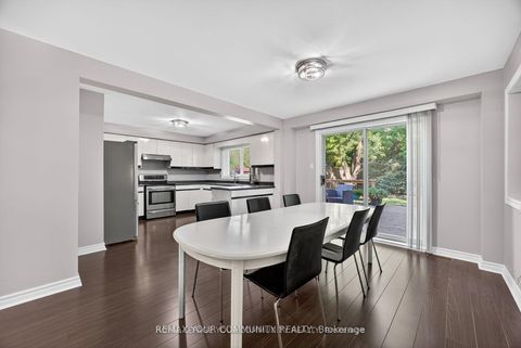 Photo 11 at 684 Exceller Circle, Wyndham, Newmarket