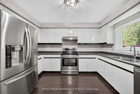 Photo 12 at 684 Exceller Circle, Wyndham, Newmarket