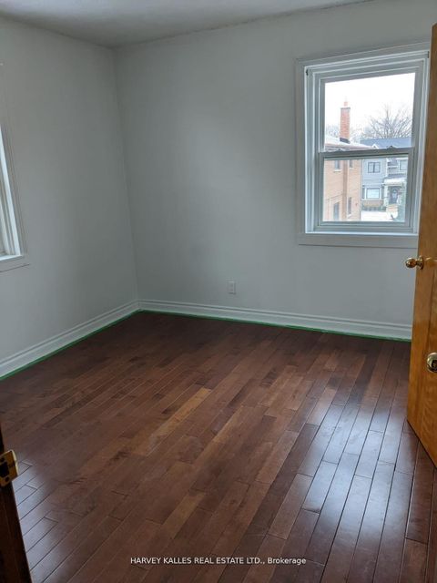 Photo 13 at 40 Dominion Road, Long Branch, Toronto