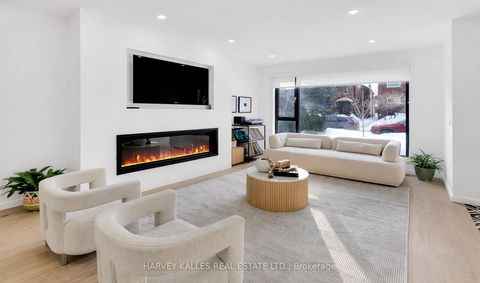 Photo 5 at 223 Wychwood Avenue, Cedarvale, Toronto