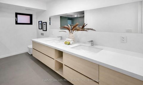 Photo 20 at 223 Wychwood Avenue, Cedarvale, Toronto