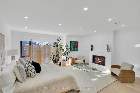 Photo 25 at 223 Wychwood Avenue, Cedarvale, Toronto