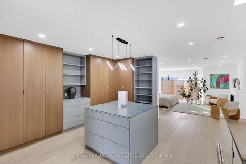 Photo 28 at 223 Wychwood Avenue, Cedarvale, Toronto