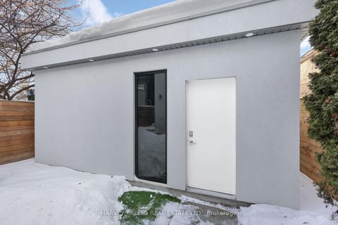 Photo 37 at 223 Wychwood Avenue, Cedarvale, Toronto