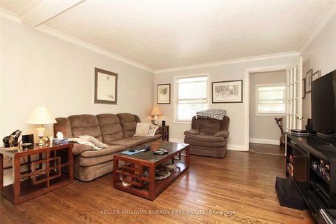 Photo 2 at 64 Grenfell Street, Vanier, Oshawa