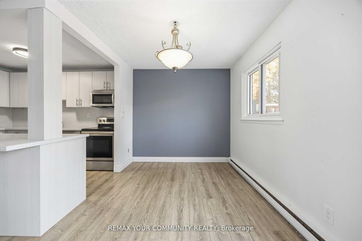 Photo 9 at 22 porterfield Crescent, Willowbrook, Markham