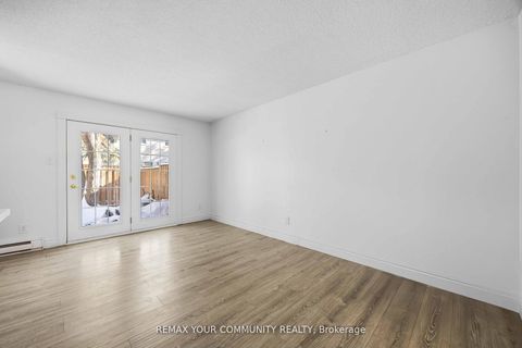 Photo 7 at 22 porterfield Crescent, Willowbrook, Markham
