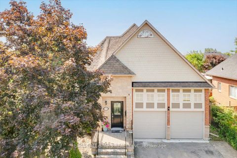 Photo 0 at 98 Bayview Avenue, Keswick South, Georgina