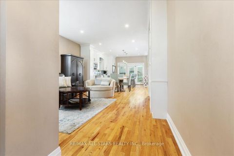 Photo 8 at 98 Bayview Avenue, Keswick South, Georgina