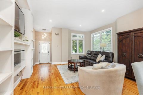 Photo 10 at 98 Bayview Avenue, Keswick South, Georgina