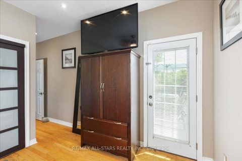 Photo 21 at 98 Bayview Avenue, Keswick South, Georgina