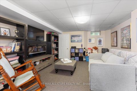 Photo 25 at 98 Bayview Avenue, Keswick South, Georgina