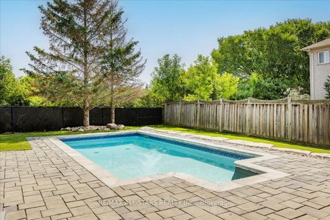 Photo 33 at 98 Bayview Avenue, Keswick South, Georgina