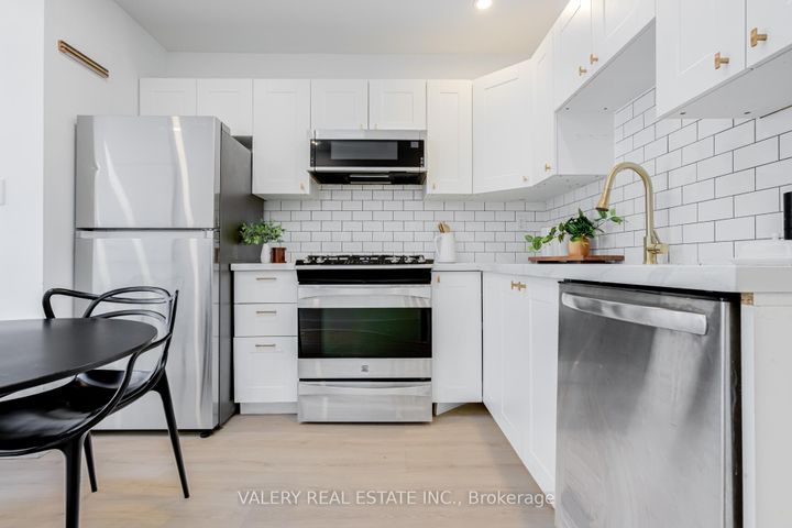 Photo 7 at 146 Hanson Street, Woodbine Corridor, Toronto