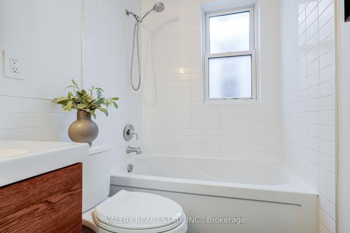 Photo 12 at 146 Hanson Street, Woodbine Corridor, Toronto