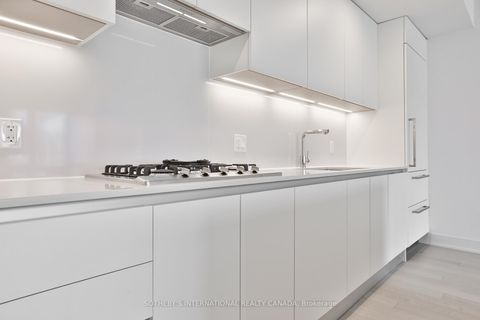 Photo 6 at 311 - 200 Keewatin Avenue, Mount Pleasant East, Toronto