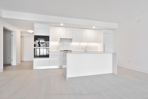 Photo 7 at 311 - 200 Keewatin Avenue, Mount Pleasant East, Toronto