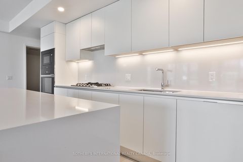 Photo 10 at 311 - 200 Keewatin Avenue, Mount Pleasant East, Toronto