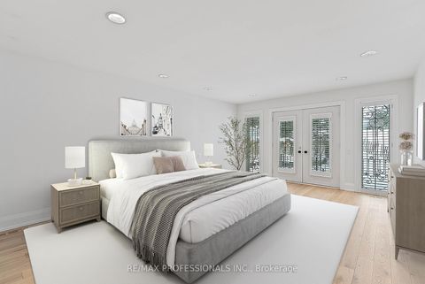 Photo 10 at 6A Edenbrook Hill, Humber Valley, Toronto