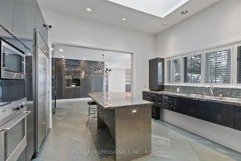 Photo 23 at 6A Edenbrook Hill, Humber Valley, Toronto