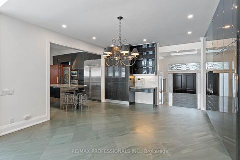 Photo 24 at 6A Edenbrook Hill, Humber Valley, Toronto