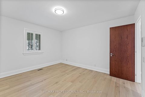 Photo 34 at 6A Edenbrook Hill, Humber Valley, Toronto