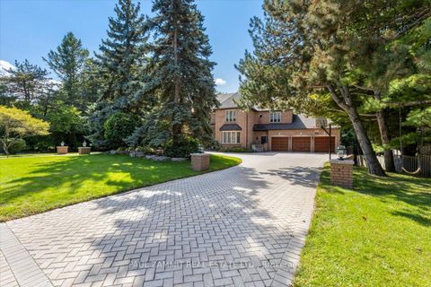 Photo 46 at 12 Old English Lane, Bayview Glen, Markham