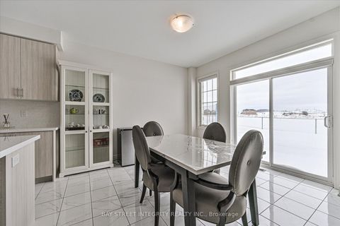 Photo 11 at 1452 Wheatcroft Drive, Kedron, Oshawa